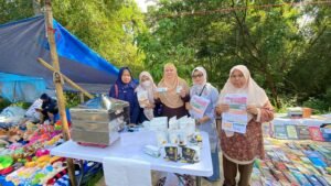 Jualan di sekitar Unpad